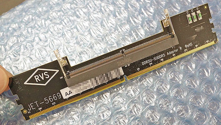 DDR5 Memory Adapter