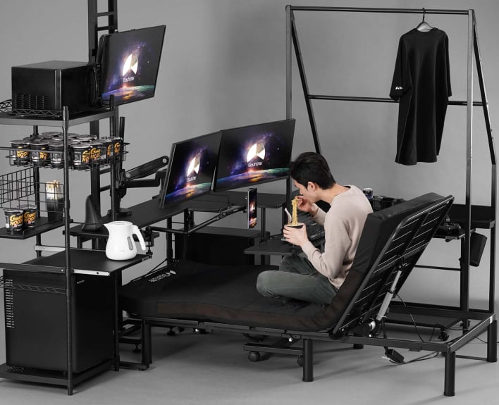 Gaming battlestation chair new arrivals