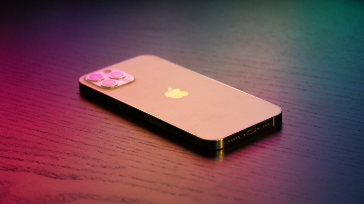 apple teases charing upgrade iphone news