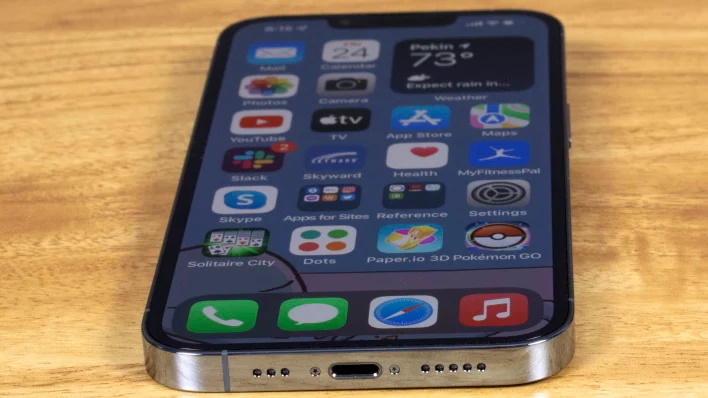 ЕС может наконец заставить Apple добавить USB-C к iPhone с помощью Lightning Port Kill Shot