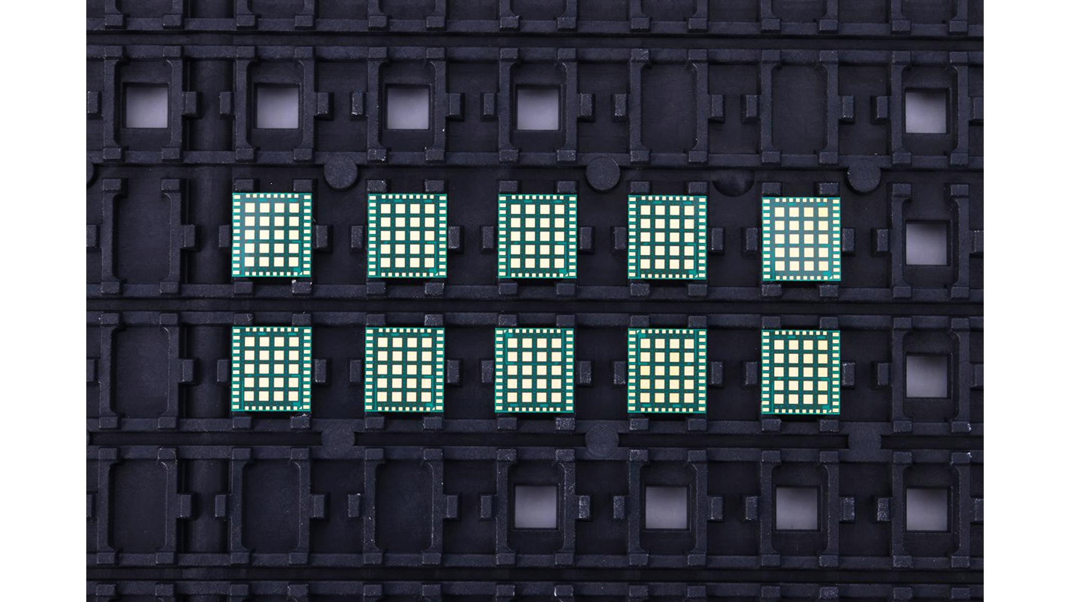 Intel AXG Blockscale ASIC Begins Shipping As Crypto Continues To Crumble |  HotHardware