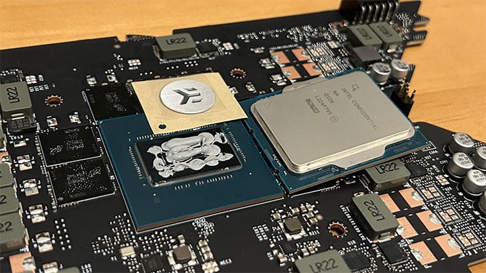 NVIDIA S GeForce RTX 4080 FE Exposes Its Bare PCB Bits In A Naked Photo Shoot TrendRadars