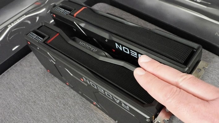 radeon rx 7900 size comparison 2