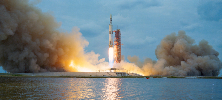 saturn v launch