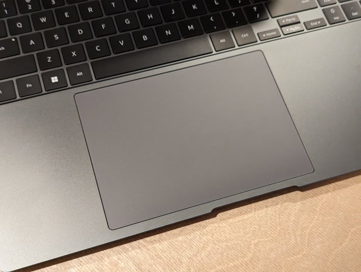 16 pro trackpad images