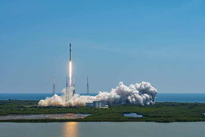 esa euclid lift off image