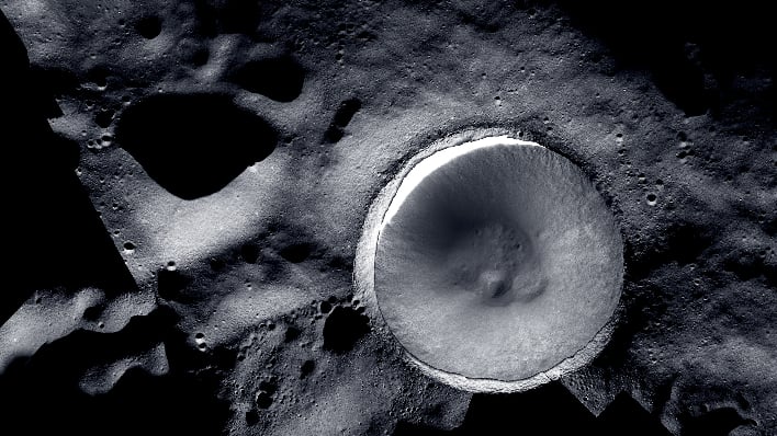 Ay’ın güney kutbunun sonsuz karanlığı garip bir NASA görüntüsünde görünüyor