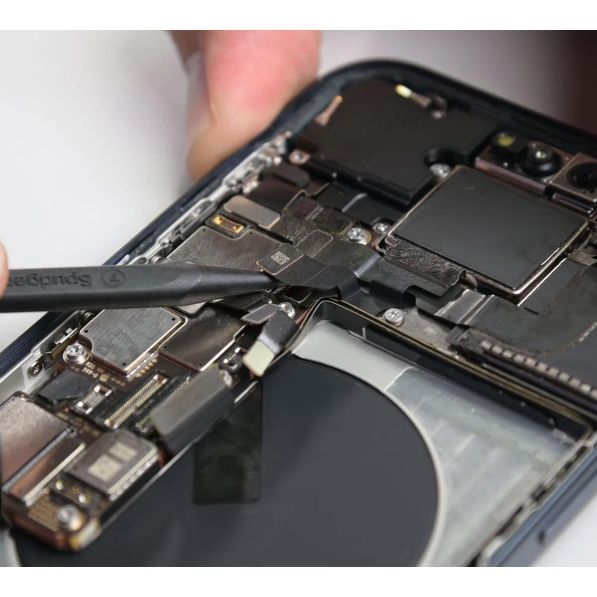 iPhone 15 Pro Max Slammed In Teardown Analysis Over Apple's