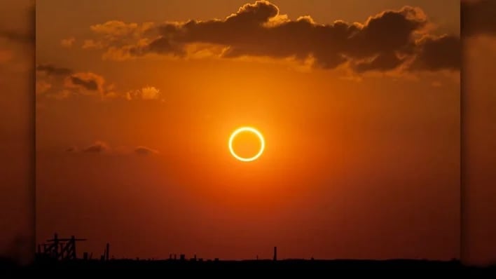 Aquí es cuándo y dónde ver hoy el raro eclipse solar del Anillo de Fuego