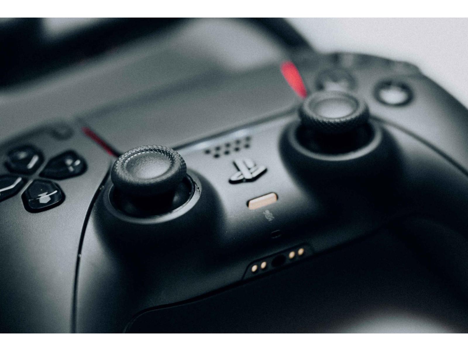 Sony PlayStation 5 Pro Specs Leak Reveals Faster Clocks And A Massive GPU  Upgrade