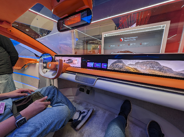 snapdragon concept car interior dash