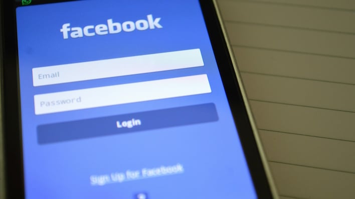 facebook instagram threads outage is hackers or a bug