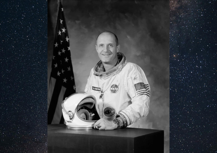 RIP Thomas Stafford: Apollo 10 Astronaut Legend Soars To The Stars One ...