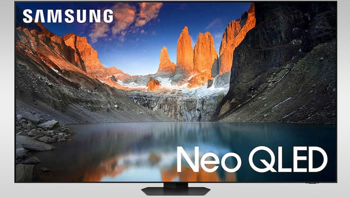 TV Samsung Neo QLED su uno sfondo grigio sfumato.