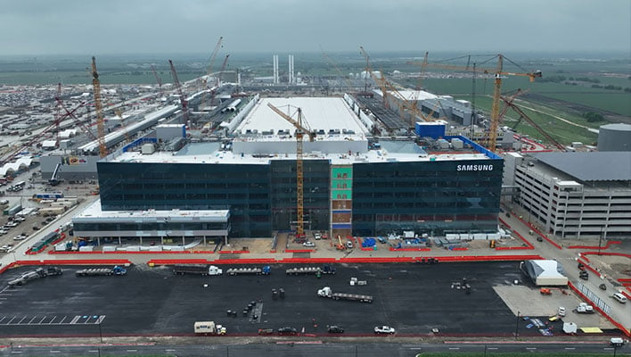 Construction of a Samsung chip factory.
