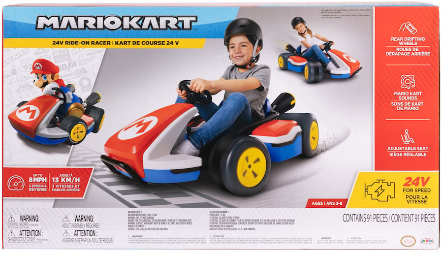 JAKKS Pacific의 Mario Kart 24V Ride-On Racer의 소매 상자입니다.