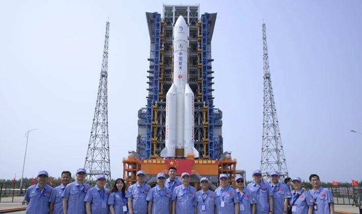 China Launches Rocket To Moon’s Hidden Side Kicking Space Race Up A Notch