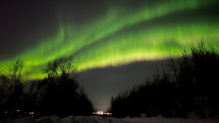 La guía de la NASA para astrofotografía telefónica muestra cómo capturar la aurora boreal