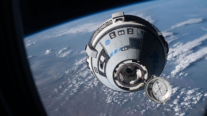 boeing starliner approaching iss