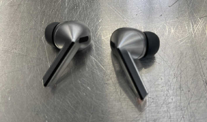 samsung galaxy buds 3 out of case