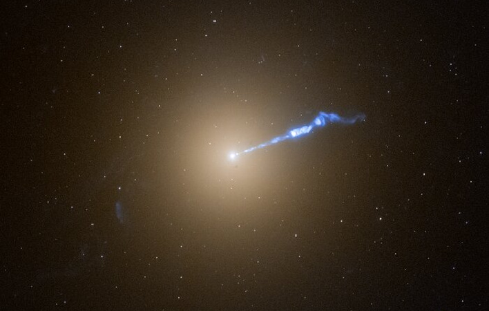 3000 light year jet