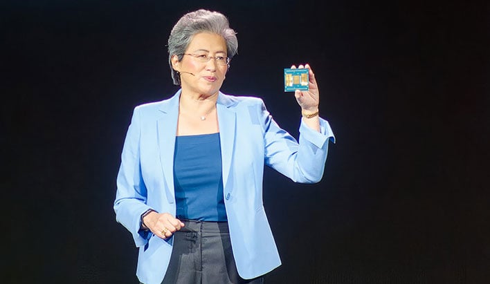 amd lisa su holds epyc 9005 turing zen 5 server cpu in hand