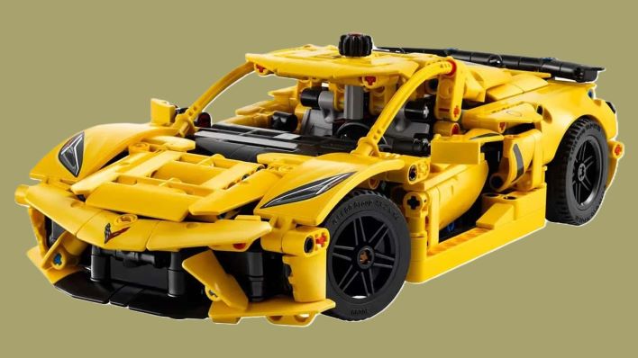 lego technic c8 chevrolet corvette stingray%20(2)