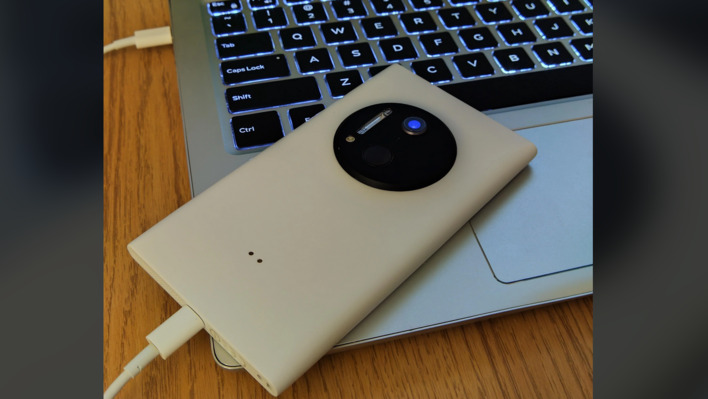 highres lumiphone se body