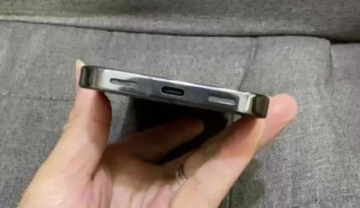 pixel 10 prototype bottom1