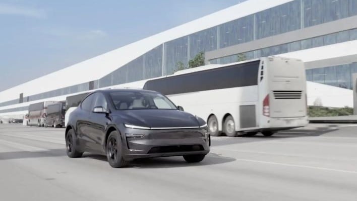 Tesla Fails School Bus Test In Disturbing Fashion As It Slams Into Child-Sized Dummies
