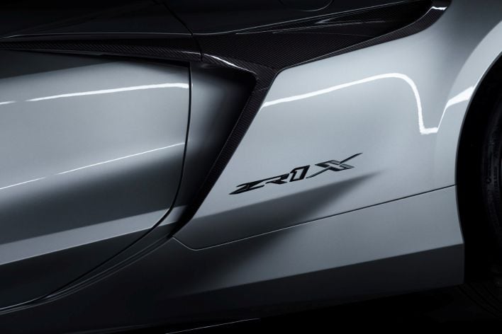zr1x side1