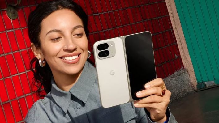 pixel 9 pro fold stare1