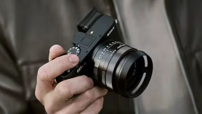 Sony's 61MP RX1R III Compact Camera Returns After A Decade With Big Upgrades
