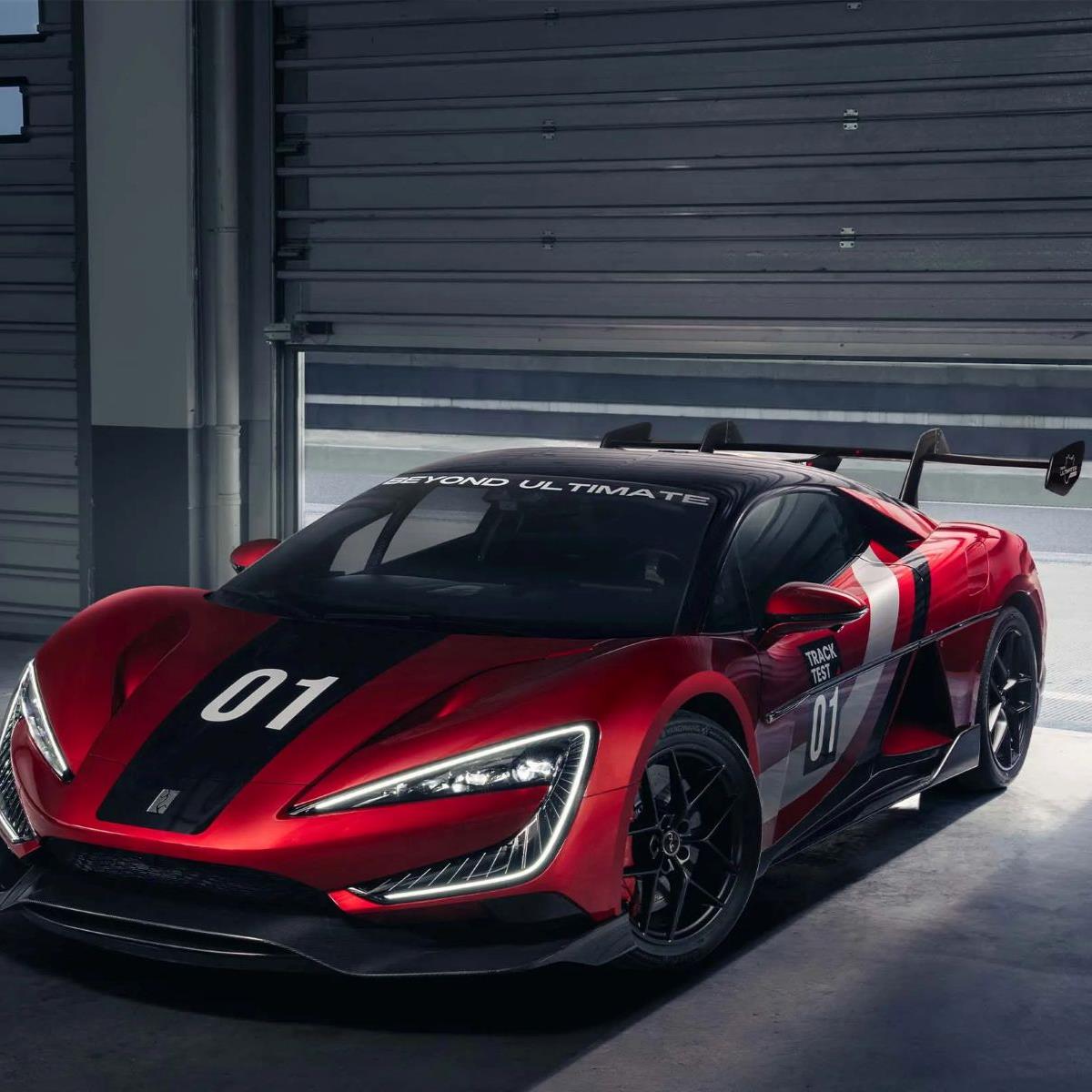 Watch The YangWang U9 Xtreme Obliterate Bugatti's Production Car