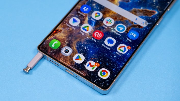 iphone 17 pro max samsung s25 ultra comparison body1