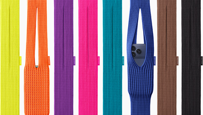 Apple iPhone Pocket in different colors.