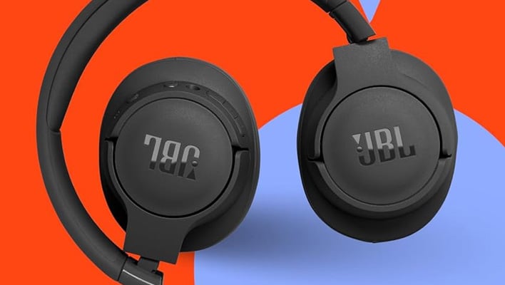 8 Top Tech Gift Deals That Will Score You Big Points This Holiday Season