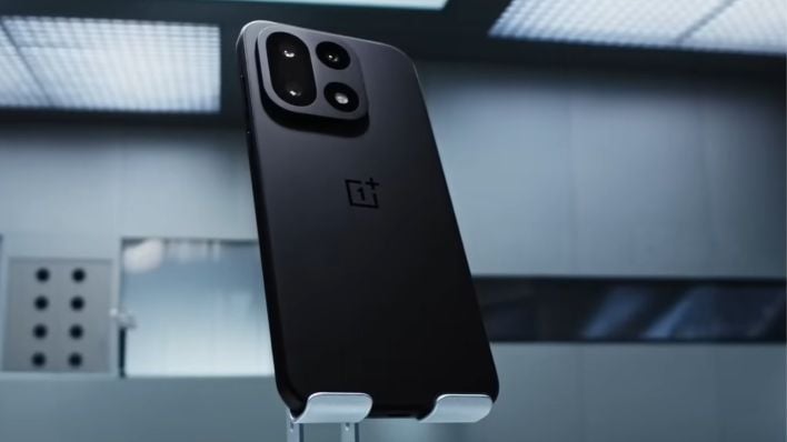 OnePlus Turbo Declares War On Gaming Phones With A Huge Battery