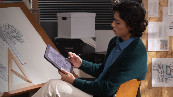 TCL Note A1 NXTPAPER Is Coming For Amazon Kindle Colorsoft Scribe's Lunch Money