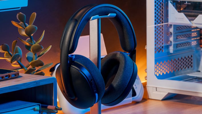 Logitech G325 Wireless Gaming Headset Promises All-Day Comfort For Just $79