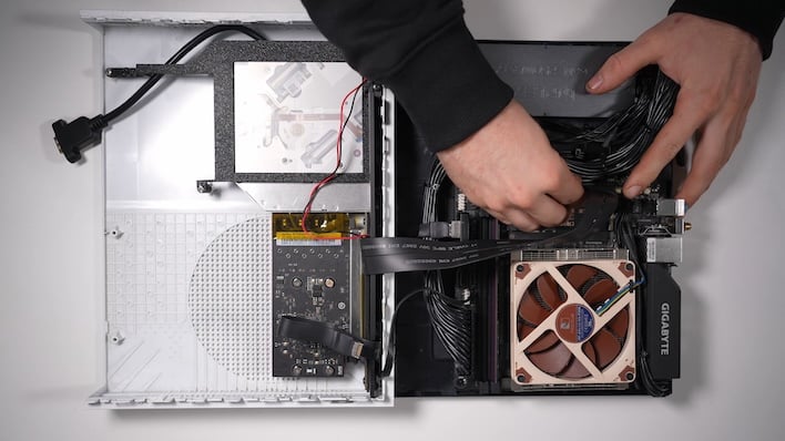 pc inside xbox one s body