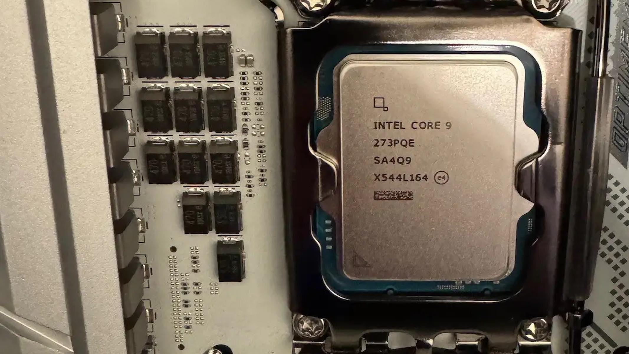 【ドラえ◯ん　Intel CPU詰め合わせ】 16x9_2133x1200_highres-intel-