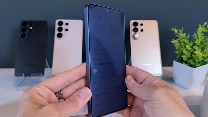 Samsung Galaxy S26 Ultra at an angle with Privacy Display enabled.