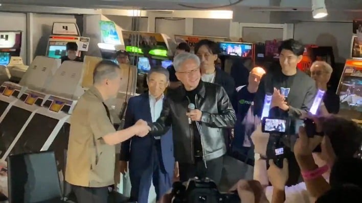 jensen shaking hands yu suzuki akeytaicho
