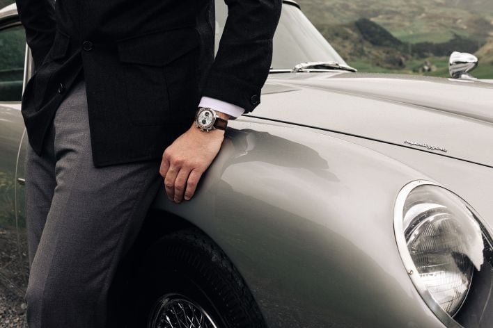 db5 pretend bond
