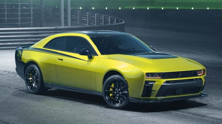 2027 Dodge Super Bee (front)