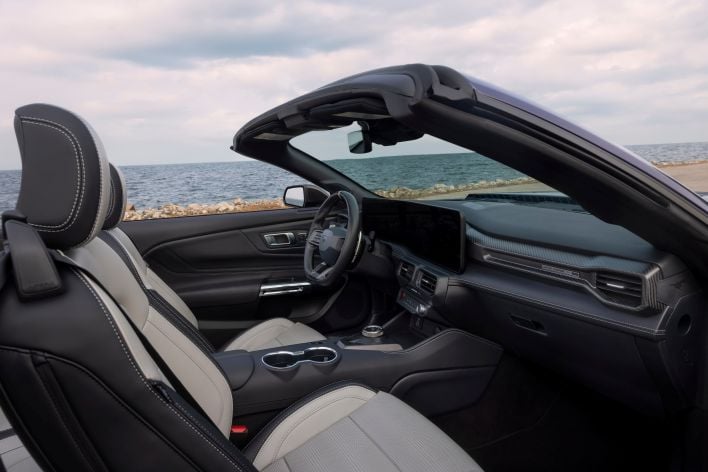 Interior of the Mustang Dark Horse SC convertible