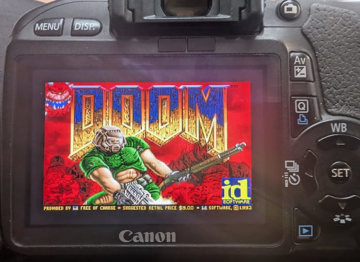 Doom's title screen on a Canon EOS 550D.