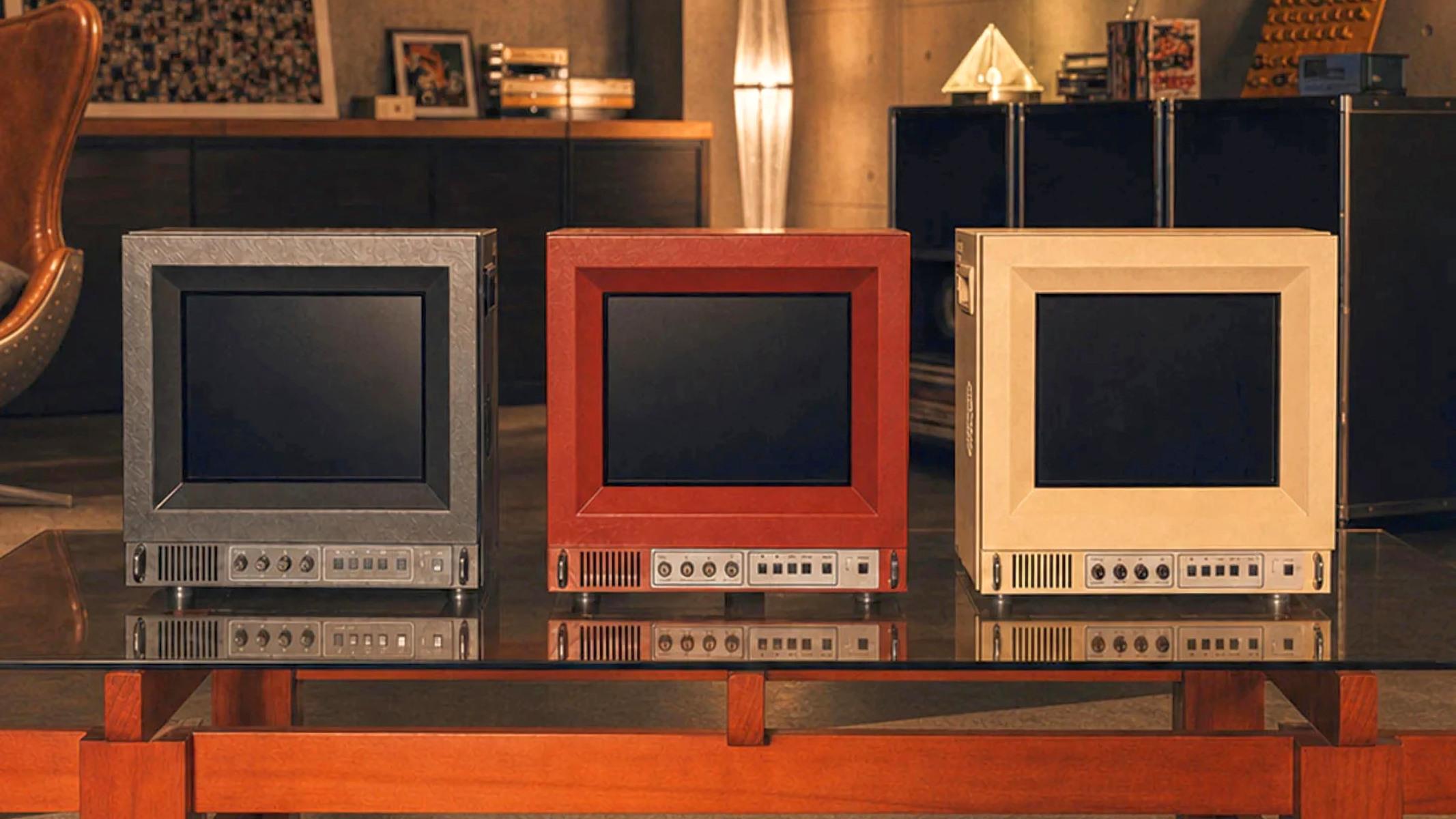 Unico's 10-Inch 4:3 Retro Gaming Monitor Hides Your Consoles In The Back