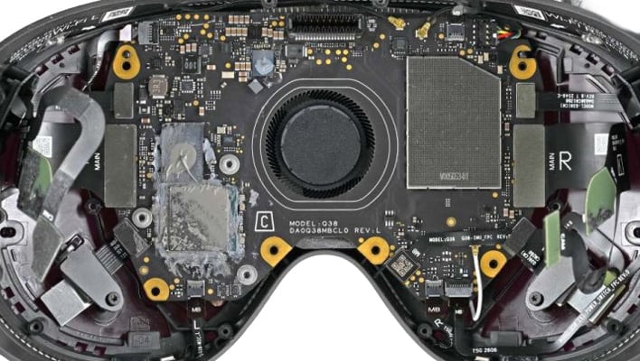 Fan assembly inside Valve's Steam Frame